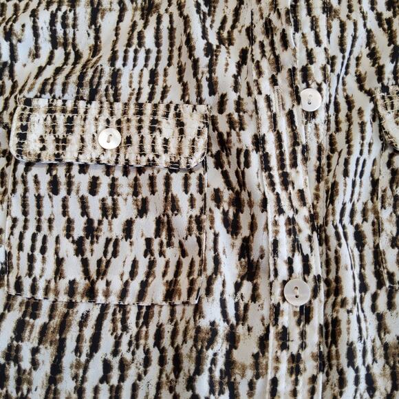 CHRISTOPHER & BANKS SLEEVELESS BUTTONUP. SIZE P/L - Picture 8 of 8